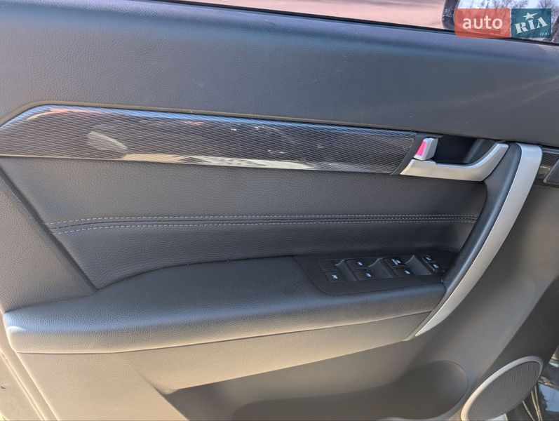 Внедорожник / Кроссовер Chevrolet Captiva 2016 в Миргороде