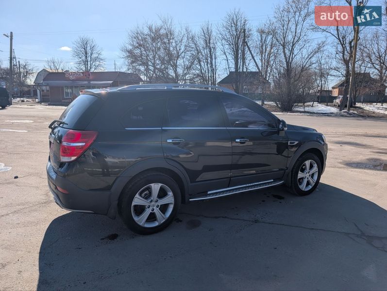 Внедорожник / Кроссовер Chevrolet Captiva 2016 в Миргороде