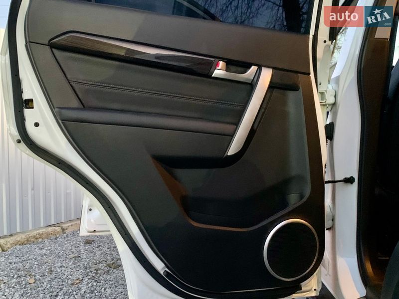 Внедорожник / Кроссовер Chevrolet Captiva 2013 в Дрогобыче