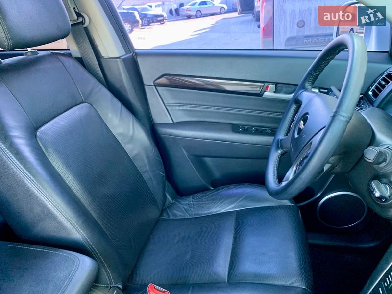 Внедорожник / Кроссовер Chevrolet Captiva 2013 в Дрогобыче