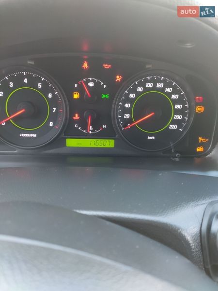 Позашляховик / Кросовер Chevrolet Captiva 2010 в Житомирі