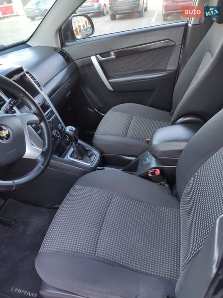 Позашляховик / Кросовер Chevrolet Captiva 2010 в Житомирі