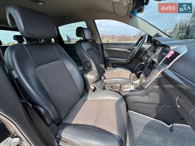 Внедорожник / Кроссовер Chevrolet Captiva 2009 в Стрые