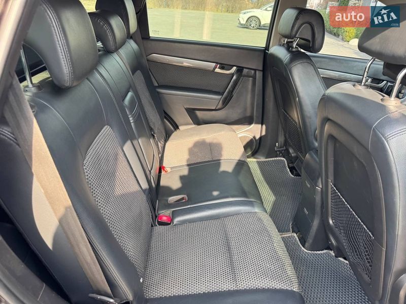 Внедорожник / Кроссовер Chevrolet Captiva 2009 в Стрые