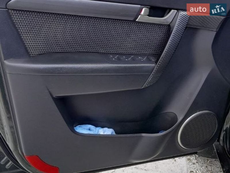 Внедорожник / Кроссовер Chevrolet Captiva 2008 в Харькове