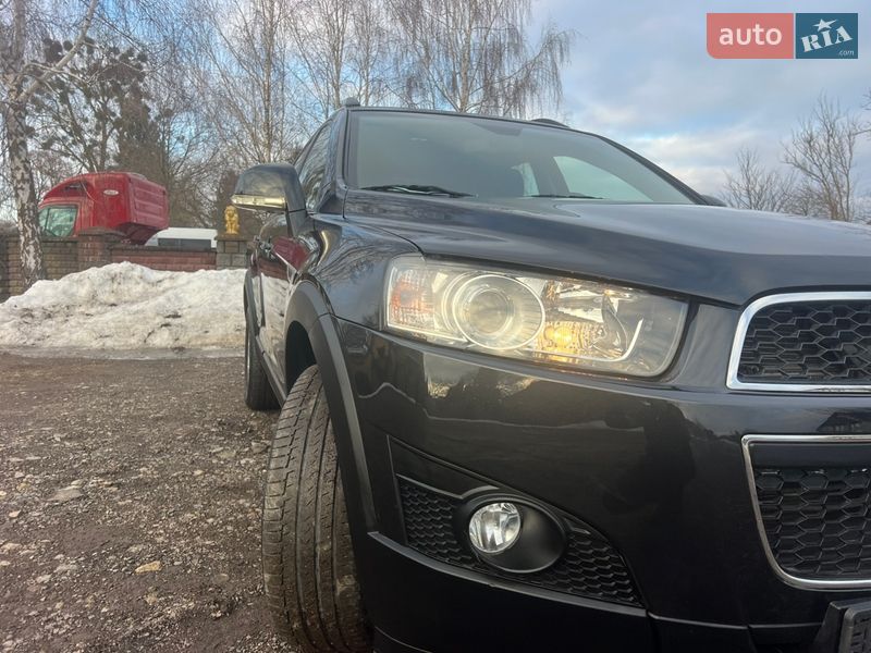 Позашляховик / Кросовер Chevrolet Captiva 2012 в Луцьку