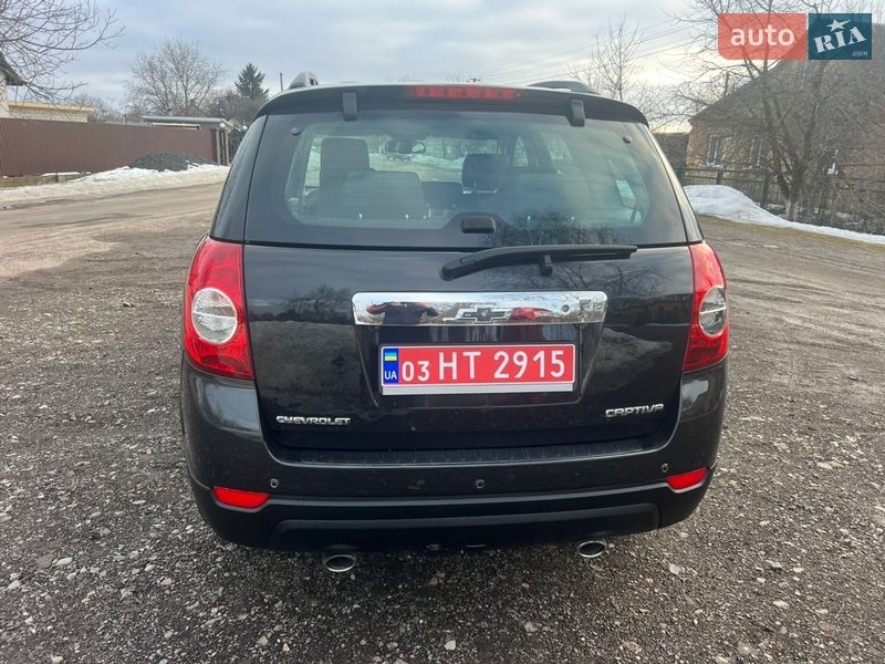 Позашляховик / Кросовер Chevrolet Captiva 2012 в Луцьку