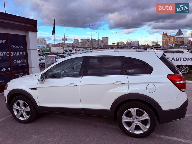 Внедорожник / Кроссовер Chevrolet Captiva 2013 в Киеве