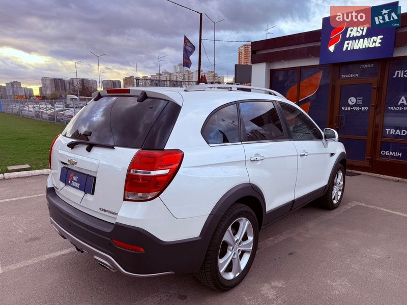 Внедорожник / Кроссовер Chevrolet Captiva 2013 в Киеве