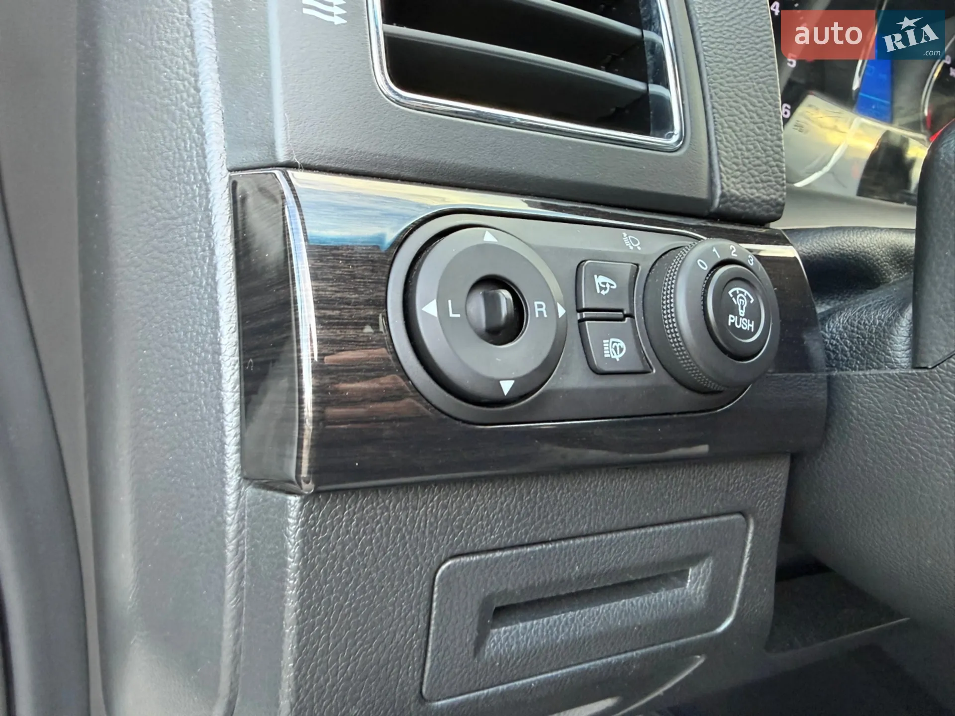 2013 Chevrolet Captiva - мініатюра 36