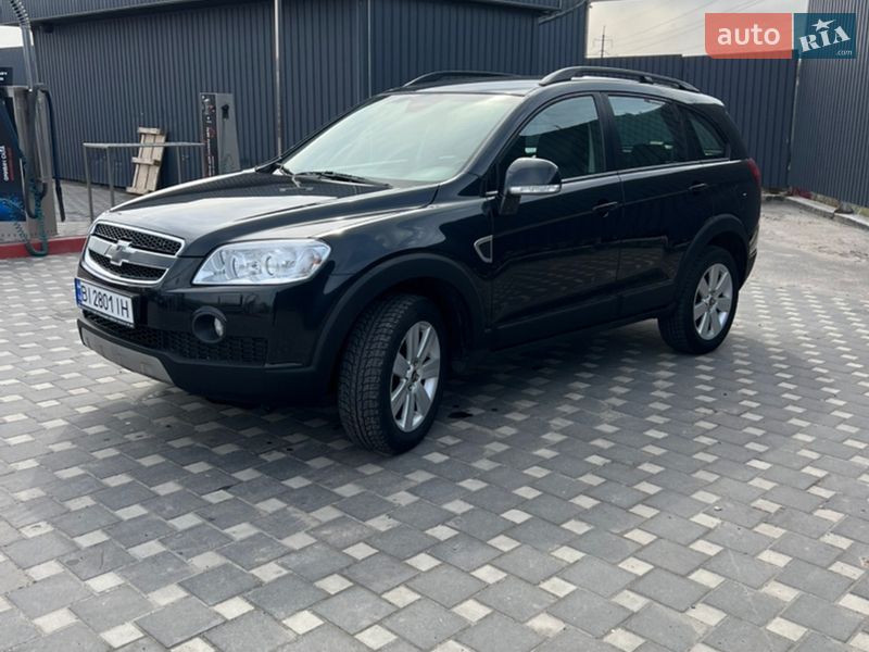 Внедорожник / Кроссовер Chevrolet Captiva 2010 в Полтаве