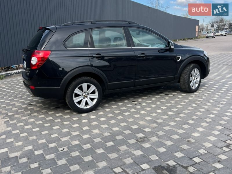 Внедорожник / Кроссовер Chevrolet Captiva 2010 в Полтаве