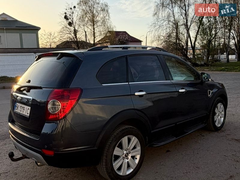Внедорожник / Кроссовер Chevrolet Captiva 2007 в Ровно