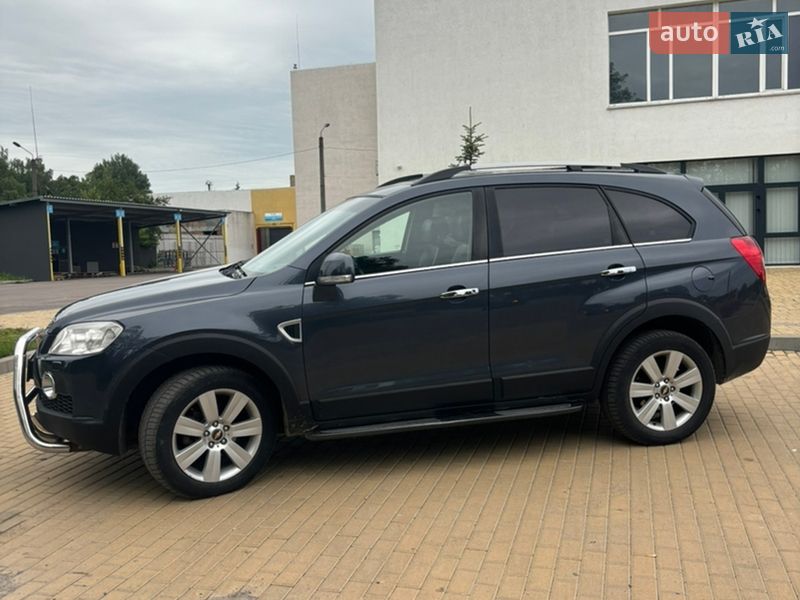 Позашляховик / Кросовер Chevrolet Captiva 2007 в Рівному