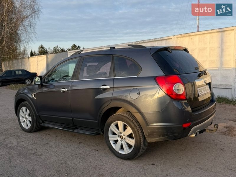 Позашляховик / Кросовер Chevrolet Captiva 2007 в Рівному