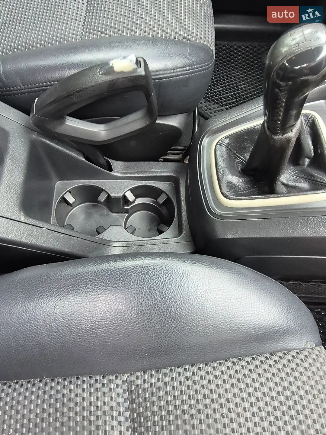 Chevrolet Captiva 2010 VIN ZKGCF26FJAB036549 фото оголошення 16 з 21