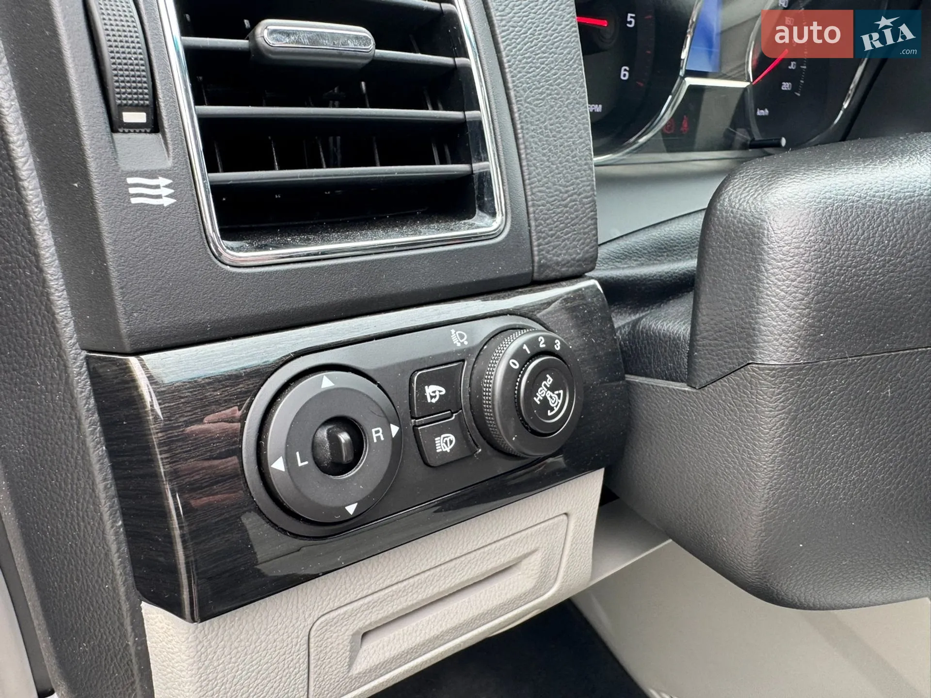 2013 Chevrolet Captiva - мініатюра 40