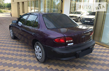 Седан Chevrolet Cavalier 1998 в Николаеве