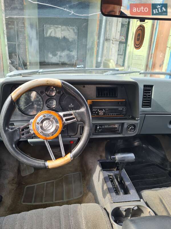 Седан Chevrolet Cavalier 1990 в Борисполі