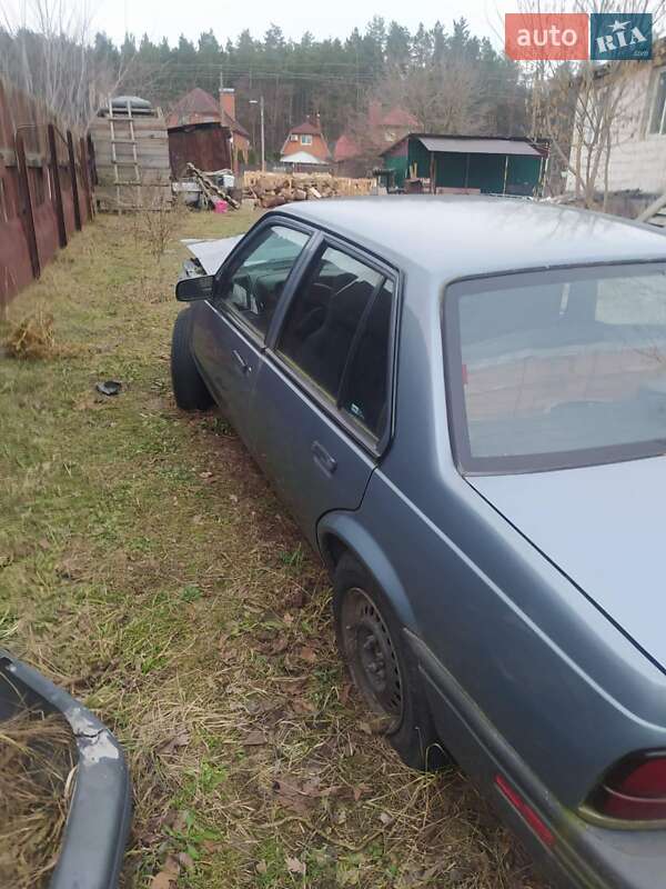 Седан Chevrolet Cavalier 1994 в Броварах фото 13 Седан Chevrolet Cavalier 1994 в Броварах