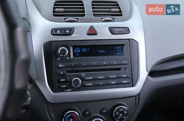 Седан Chevrolet Cobalt 2021 в 