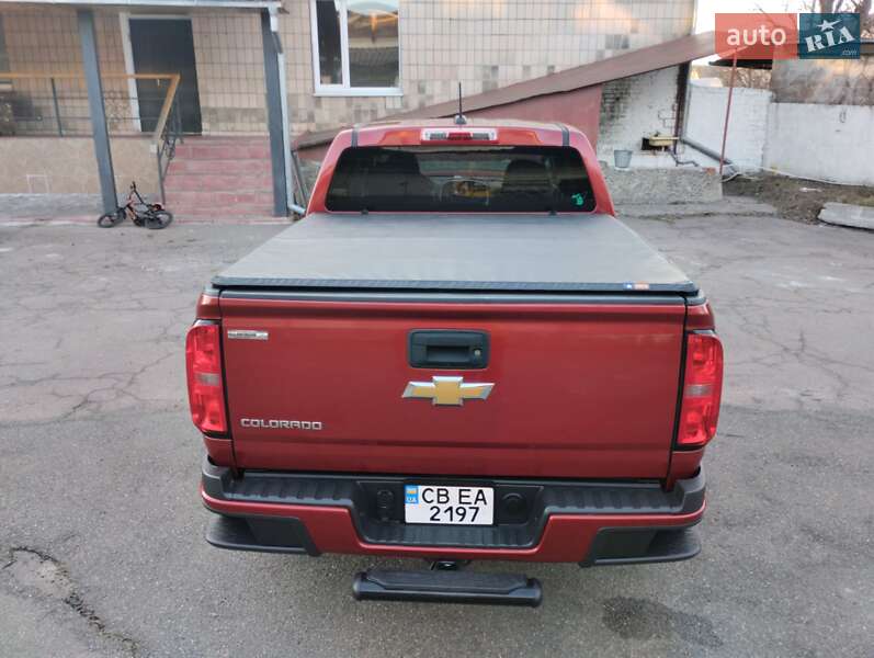 Пикап Chevrolet Colorado 2015 в Чернигове