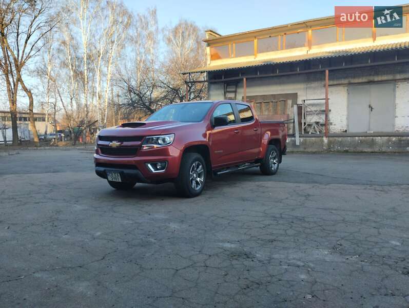 Пикап Chevrolet Colorado 2015 в Чернигове
