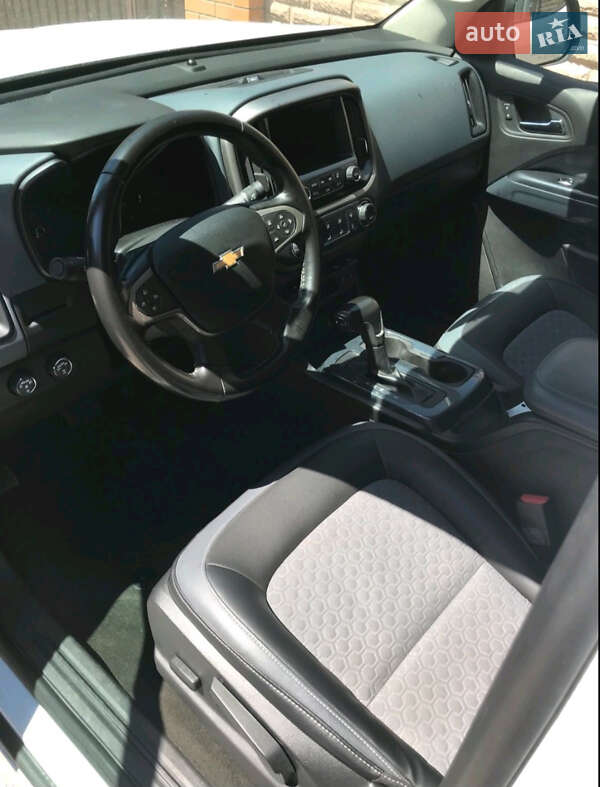 Пикап Chevrolet Colorado 2017 в Запорожье