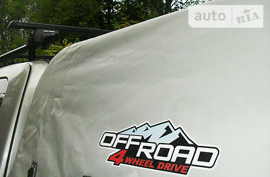 Позашляховик / Кросовер Chevrolet Colorado 2004 в Запоріжжі