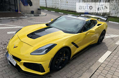 Кабриолет Chevrolet Corvette 2018 в Киеве