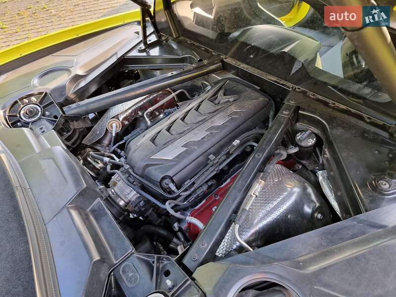 Кабріолет Chevrolet Corvette 2022 в Івано-Франківську