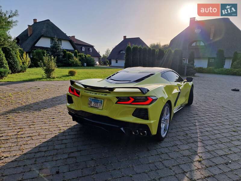 Кабріолет Chevrolet Corvette 2022 в Івано-Франківську