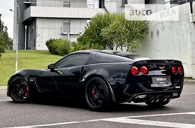 Купе Chevrolet Corvette 2006 в 