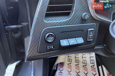 Купе Chevrolet Corvette 2013 в 