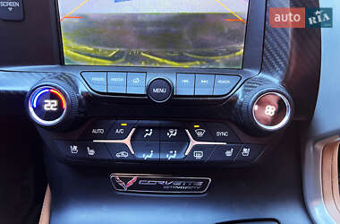Купе Chevrolet Corvette 2013 в 