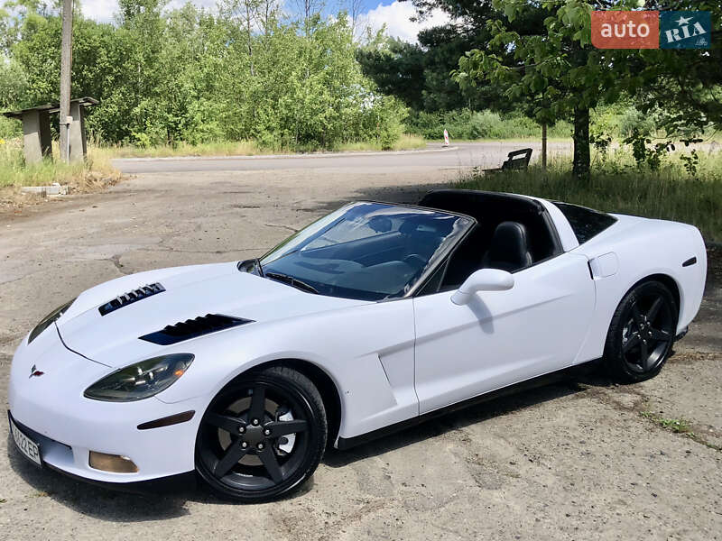 Кабриолет Chevrolet Corvette 2006 в Дрогобыче