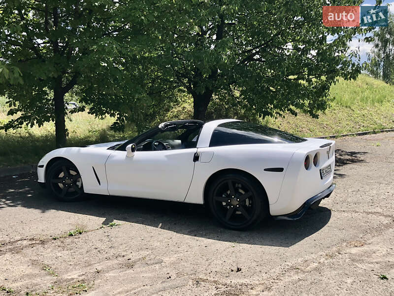 Кабриолет Chevrolet Corvette 2006 в Дрогобыче