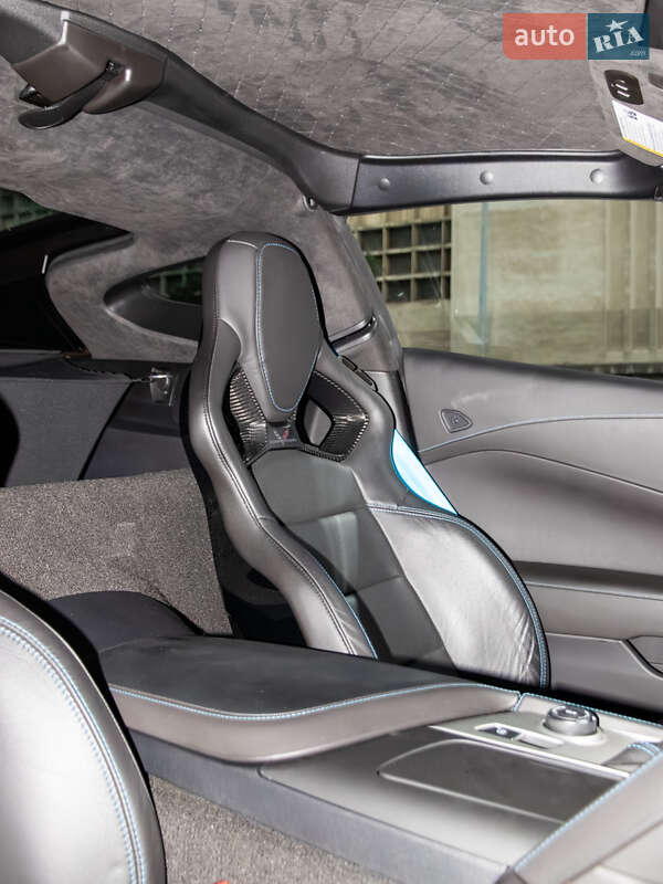 Купе Chevrolet Corvette 2019 в Киеве