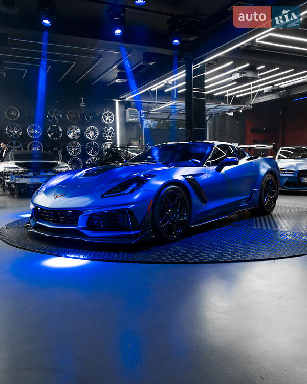Купе Chevrolet Corvette 2019 в Киеве