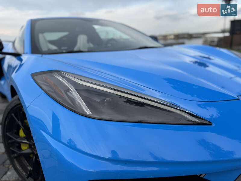 Кабриолет Chevrolet Corvette 2022 в Киеве