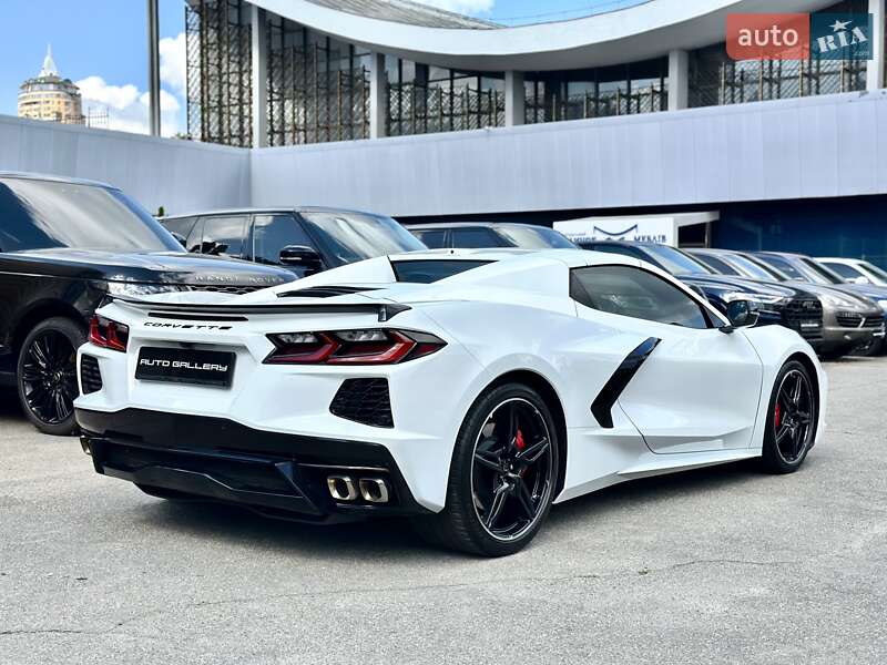 Кабриолет Chevrolet Corvette 2023 в Киеве