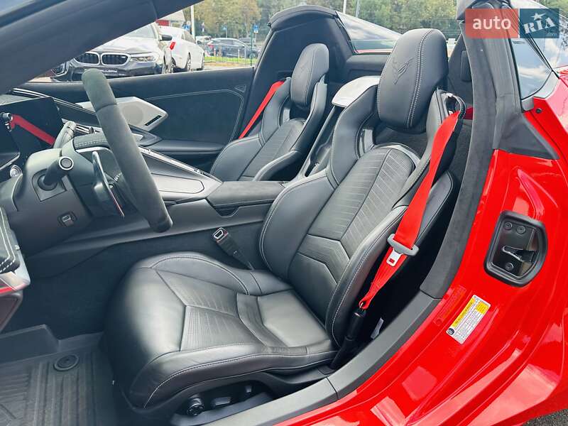 Кабріолет Chevrolet Corvette 2021 в Києві фото 25 Кабріолет Chevrolet Corvette 2021 в Києві