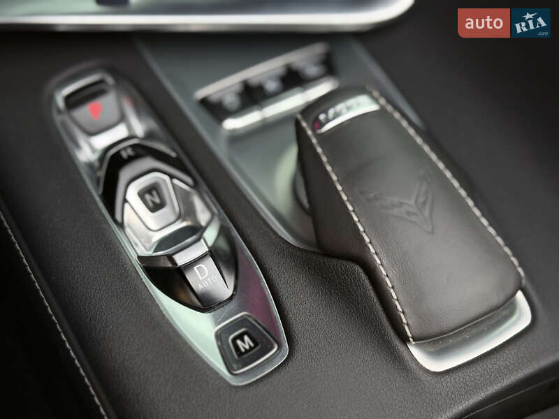 Кабриолет Chevrolet Corvette 2023 в Киеве