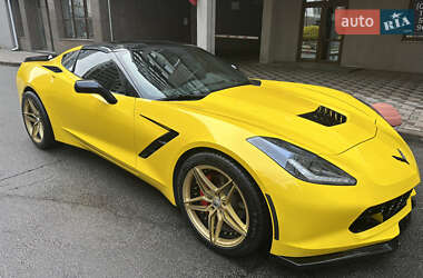 Купе Chevrolet Corvette 2015 в Києві