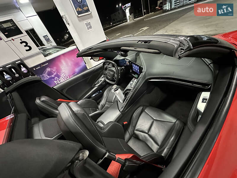 Кабріолет Chevrolet Corvette 2020 в Львові фото 9 Кабріолет Chevrolet Corvette 2020 в Львові