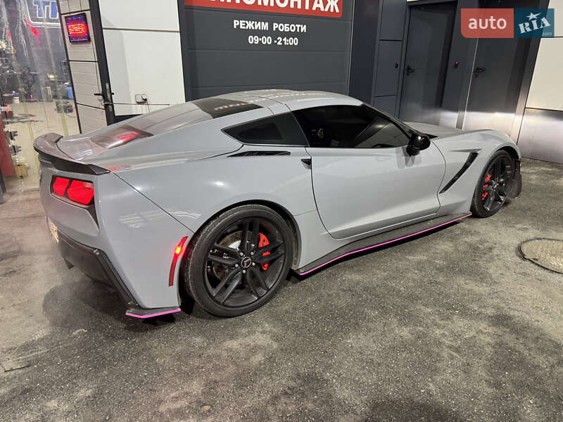 Кабриолет Chevrolet Corvette 2016 в Киеве
