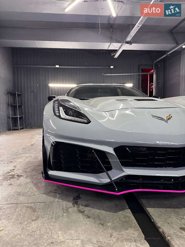 Кабриолет Chevrolet Corvette 2016 в Киеве