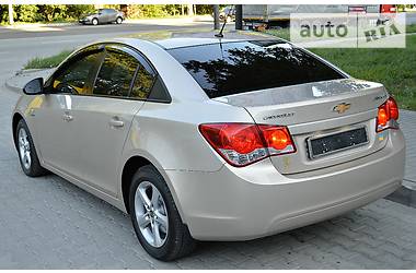 Седан Chevrolet Cruze 2010 в Хмельницком