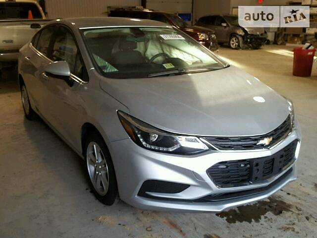 Седан Chevrolet Cruze 2017 в Киеве