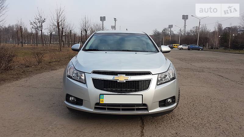 Седан Chevrolet Cruze 2012 в Кривому Розі